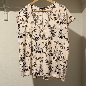 Black/Light Pink Floral Print Banana Republic Silk Blouse, Size Large